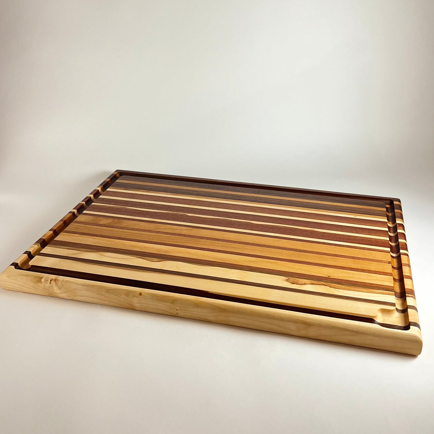 Large Premium cutting board