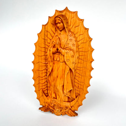 Geschnitzte Maria