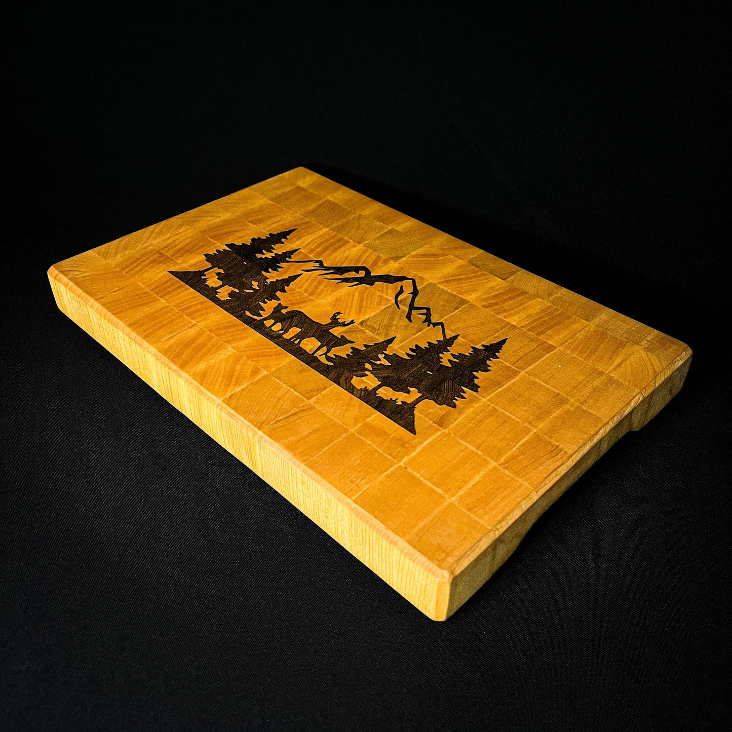 Küchenarbeitsplatte aus Hirnholz mit individuellem Motiv