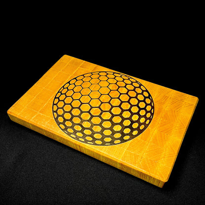 Küchenarbeitsplatte aus Hirnholz mit individuellem Motiv