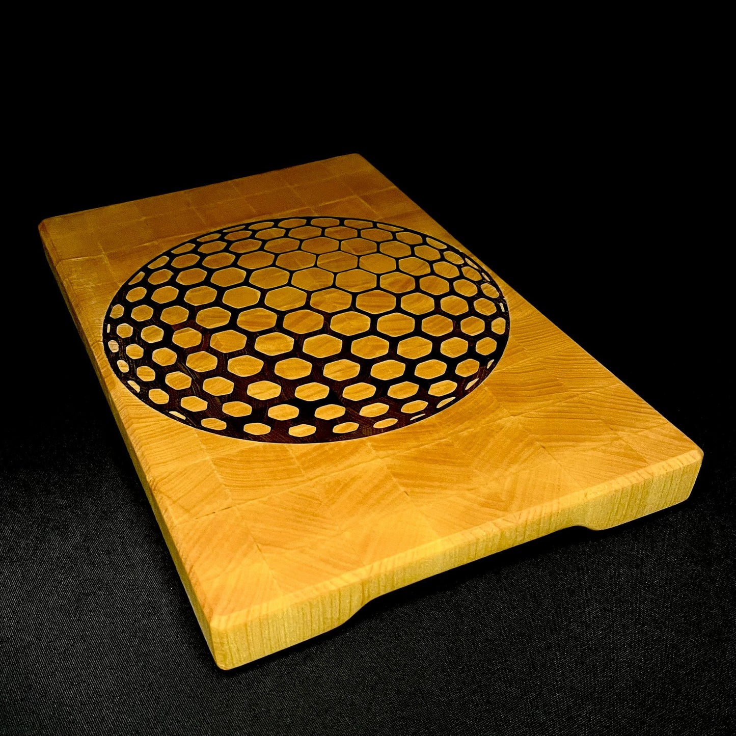 Küchenarbeitsplatte aus Hirnholz mit individuellem Motiv