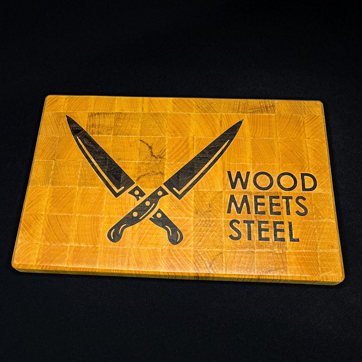 Küchenarbeitsplatte aus Hirnholz mit individuellem Motiv